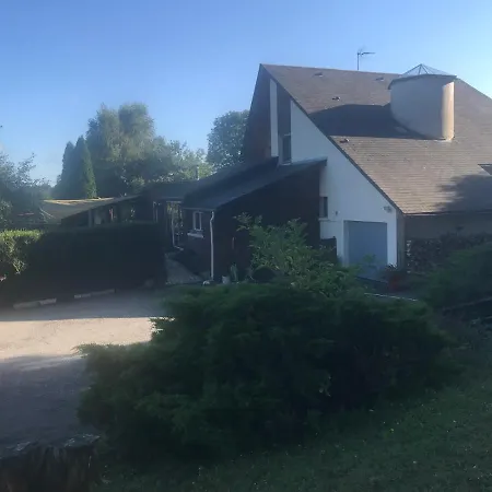 Maison Conviviale 8 Personne Avec Piscine Interieure, A La Campagne Saint-Pardoux-le-Vieux Exterior foto
