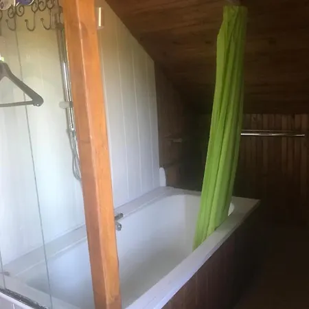 Maison Conviviale 8 Personne Avec Piscine Interieure, A La Campagne Saint-Pardoux-le-Vieux Exterior foto