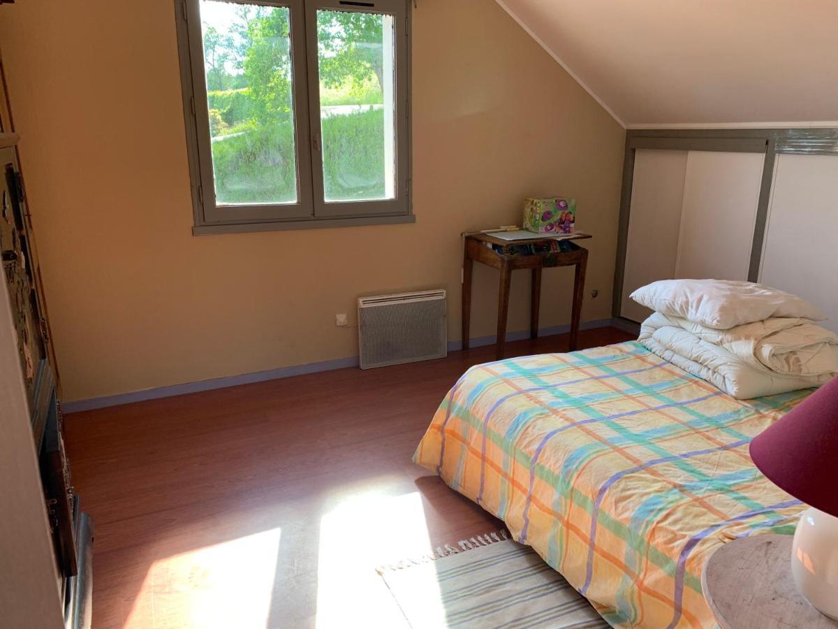 Maison Conviviale 8 Personne Avec Piscine Interieure, A La Campagne *