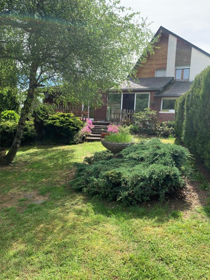 Maison Conviviale 8 Personne Avec Piscine Interieure, A La Campagne