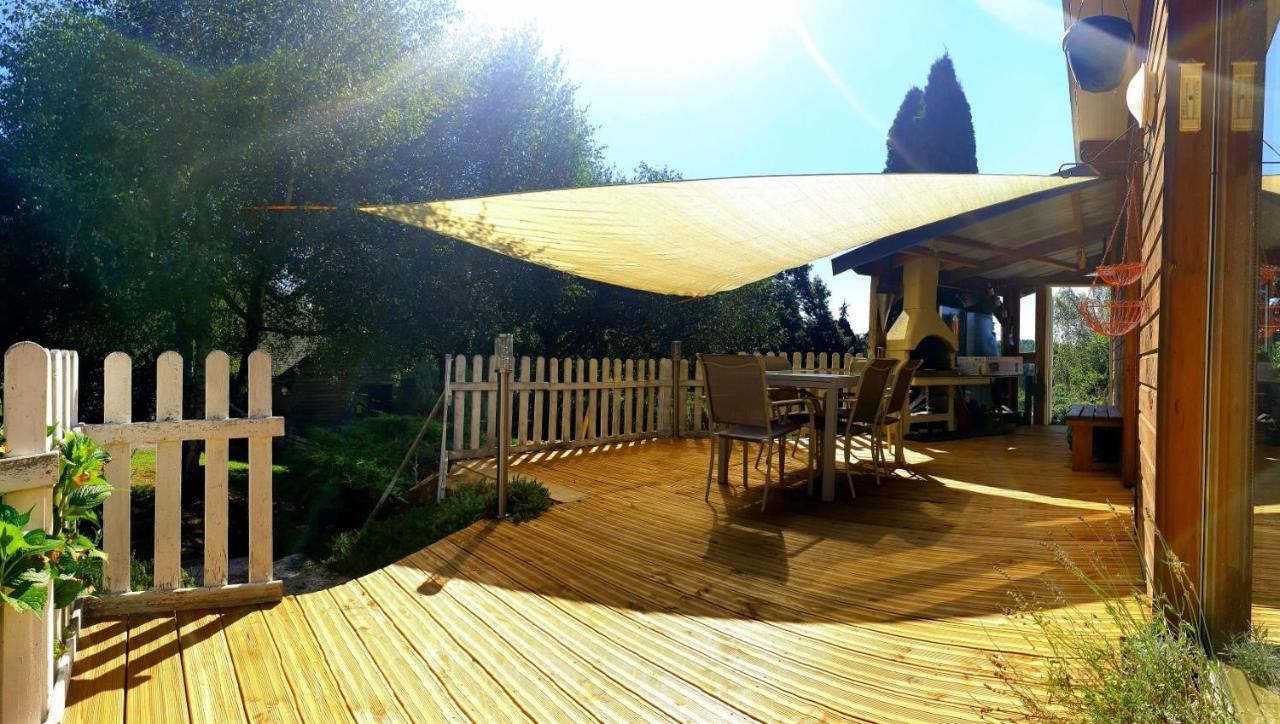 Ferienhaus Maison Conviviale 8 Personne Avec Piscine Interieure, A La Campagne Saint-Pardoux-le-Vieux