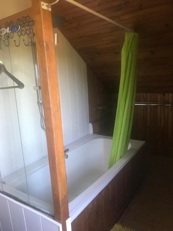 Ferienhaus Maison Conviviale 8 Personne Avec Piscine Interieure, A La Campagne Saint-Pardoux-le-Vieux